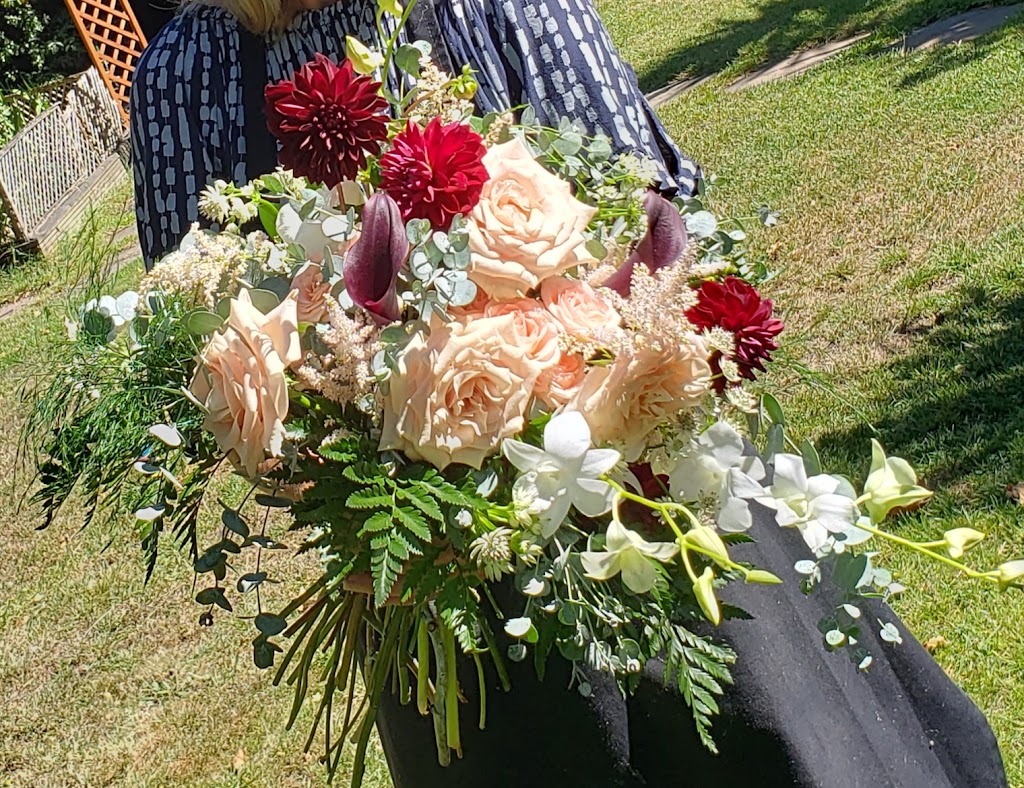 Floral Fleurtations