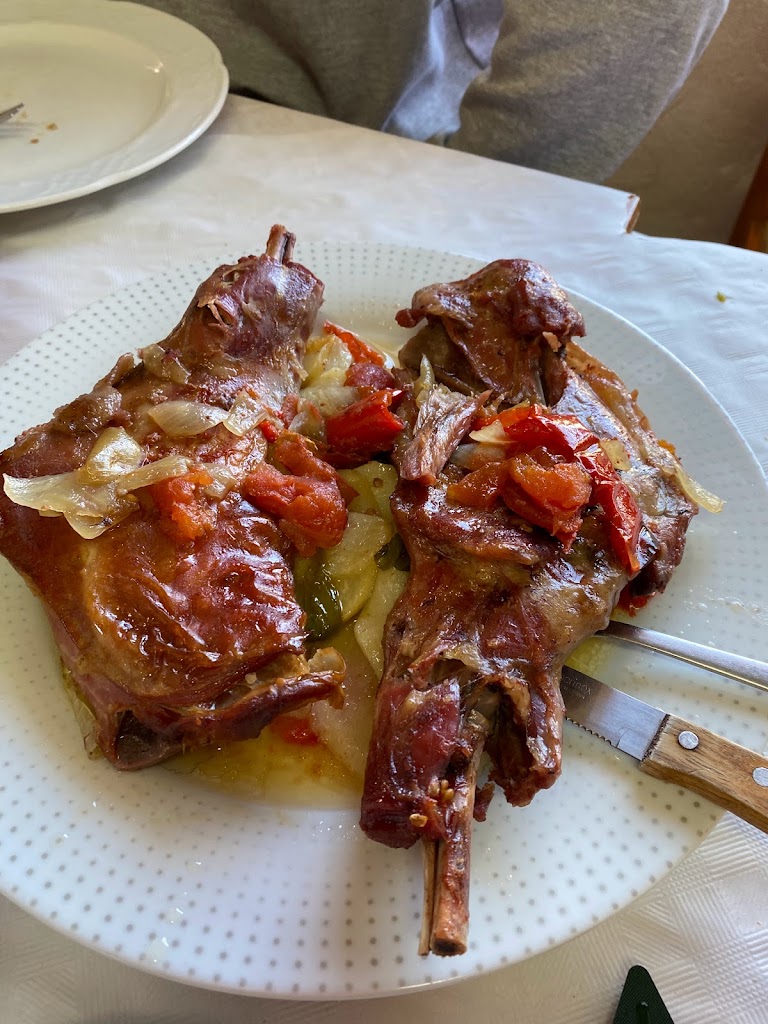 Restaurante Villanueva — Comida y bebida
