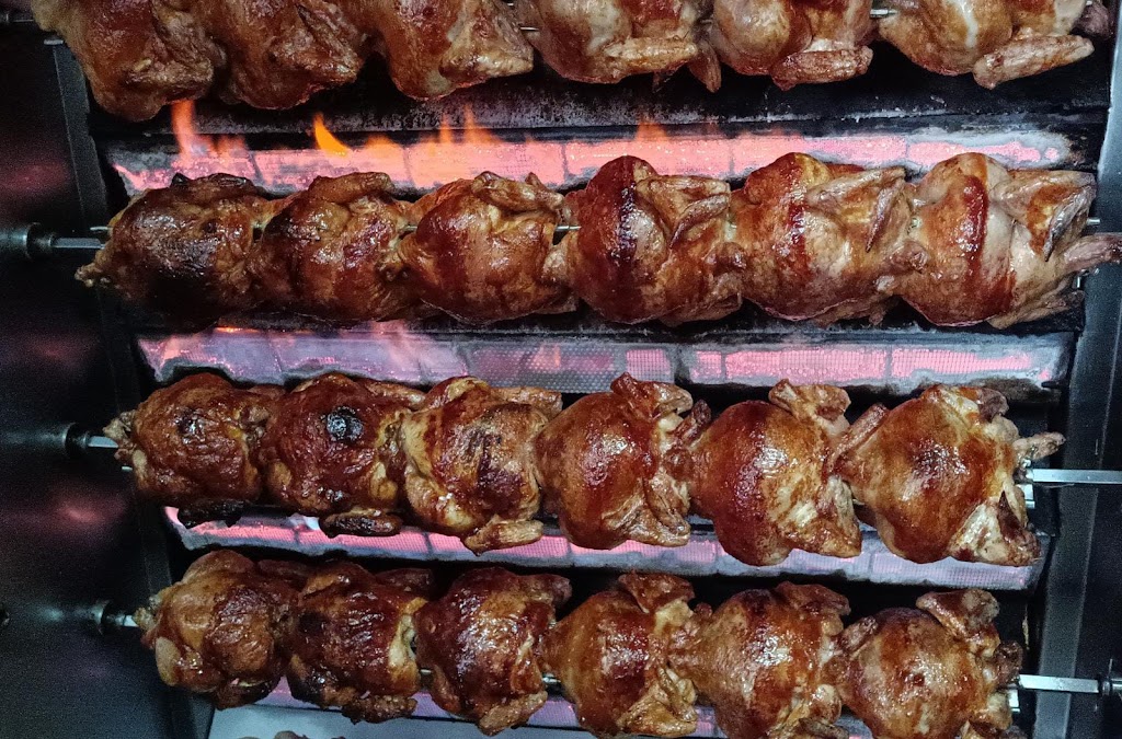 Asador El Casareno Estepona — Comida y bebida