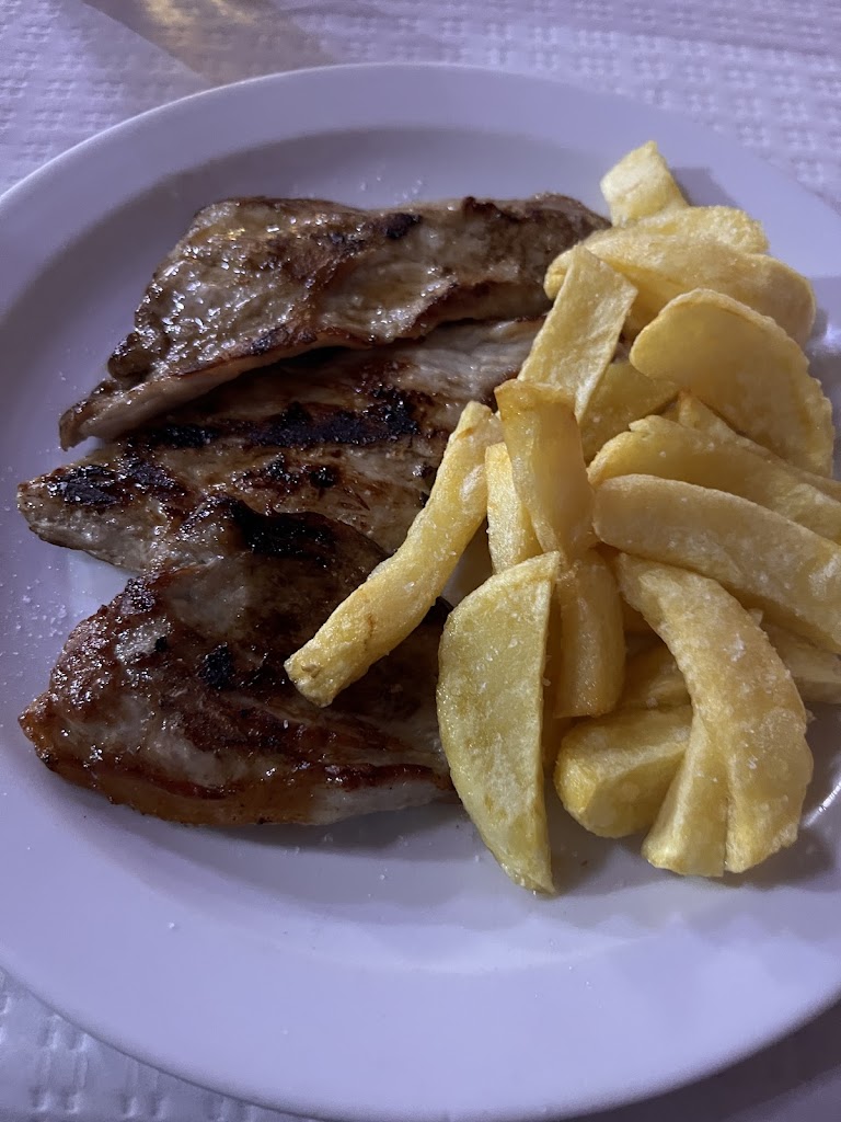Restaurante El Caldero de Roal — Churrasco