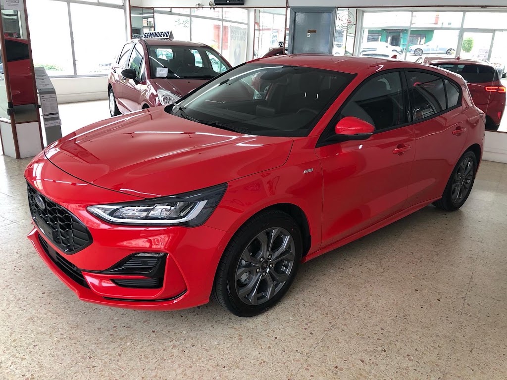 Talleres San Lazaro S.L. — Hatchback