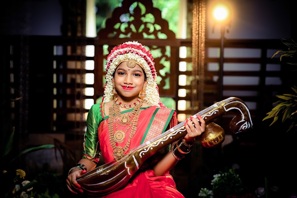 Ocean Beauty Parlour Alevoor