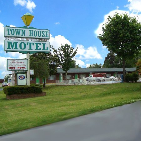 Town House Motel Tupelo - Motel in Tupelo , United States of America