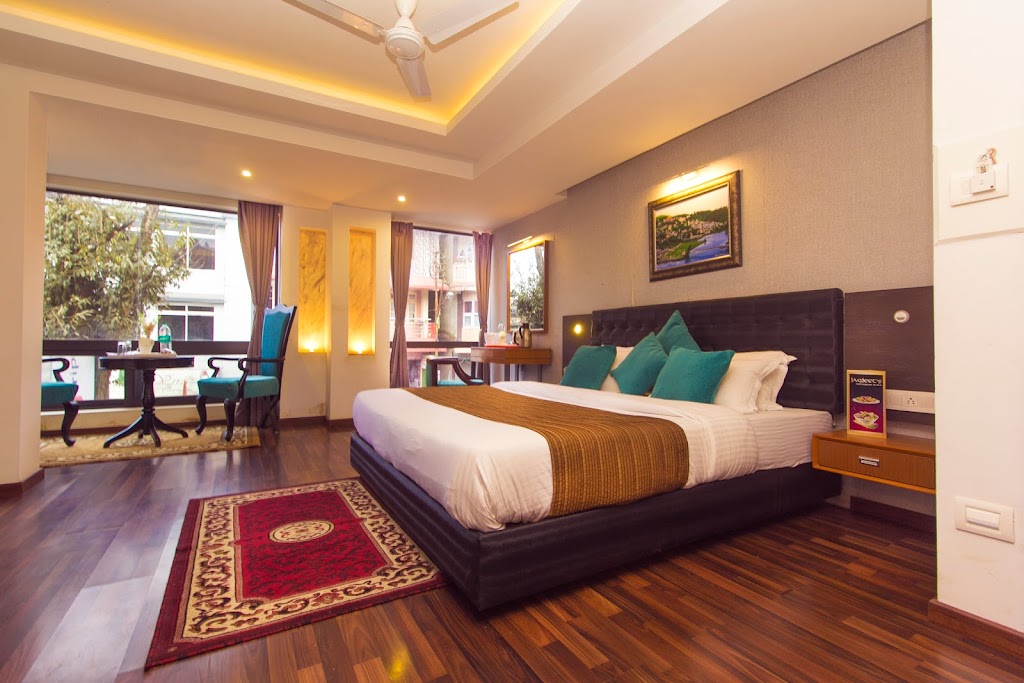 Jagjeet Hotel