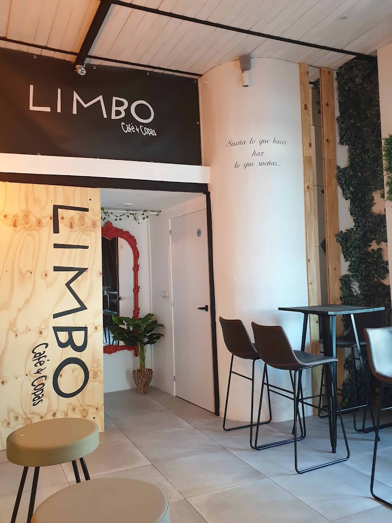 Pub Mambo Cafe & Copas