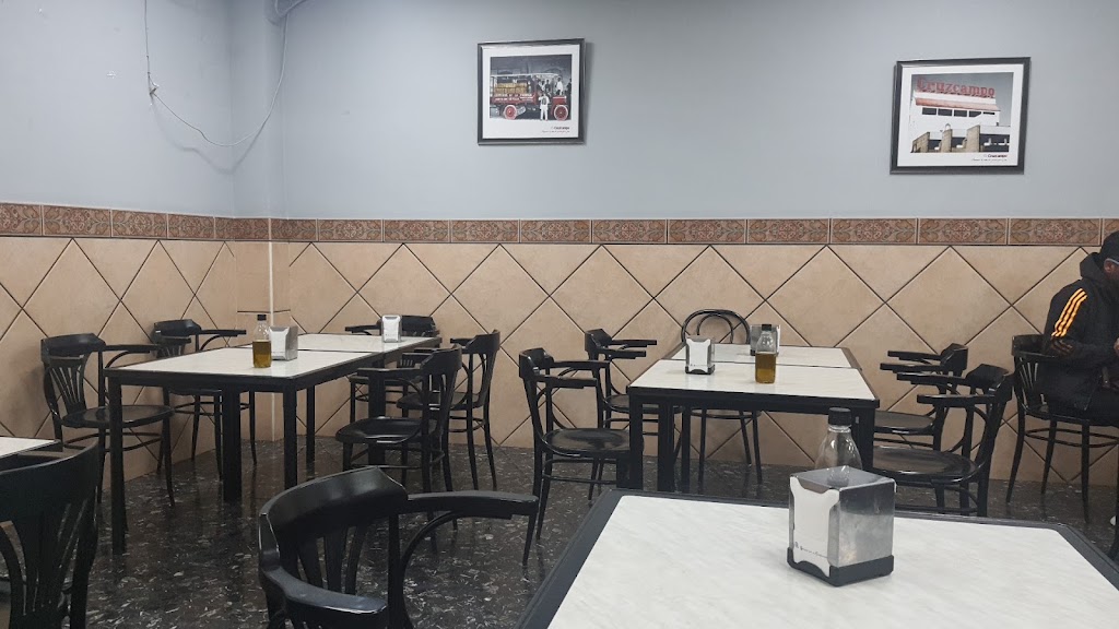 Bar casa Funes — Ambiente