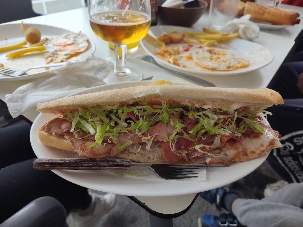 Cafe-Bar "Los Faroles" — Papas fritas