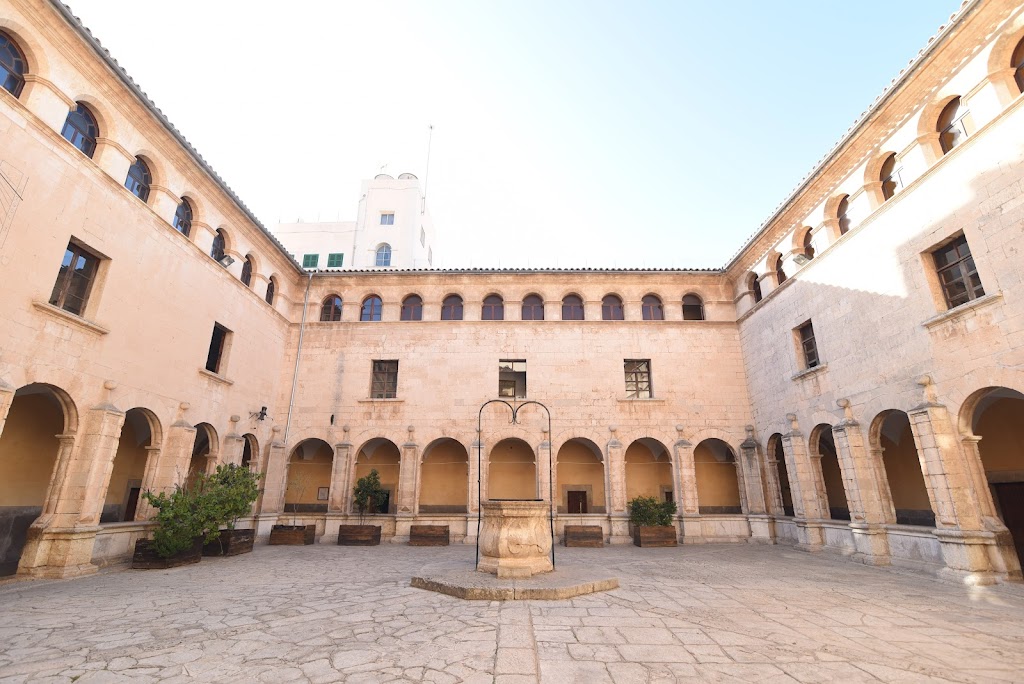 Col*legi Beat Ramon Llull