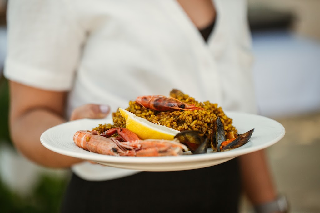 Ohana Ibiza Restaurante — Paella