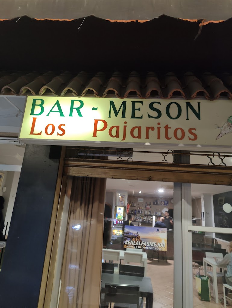 Los Pajaritos