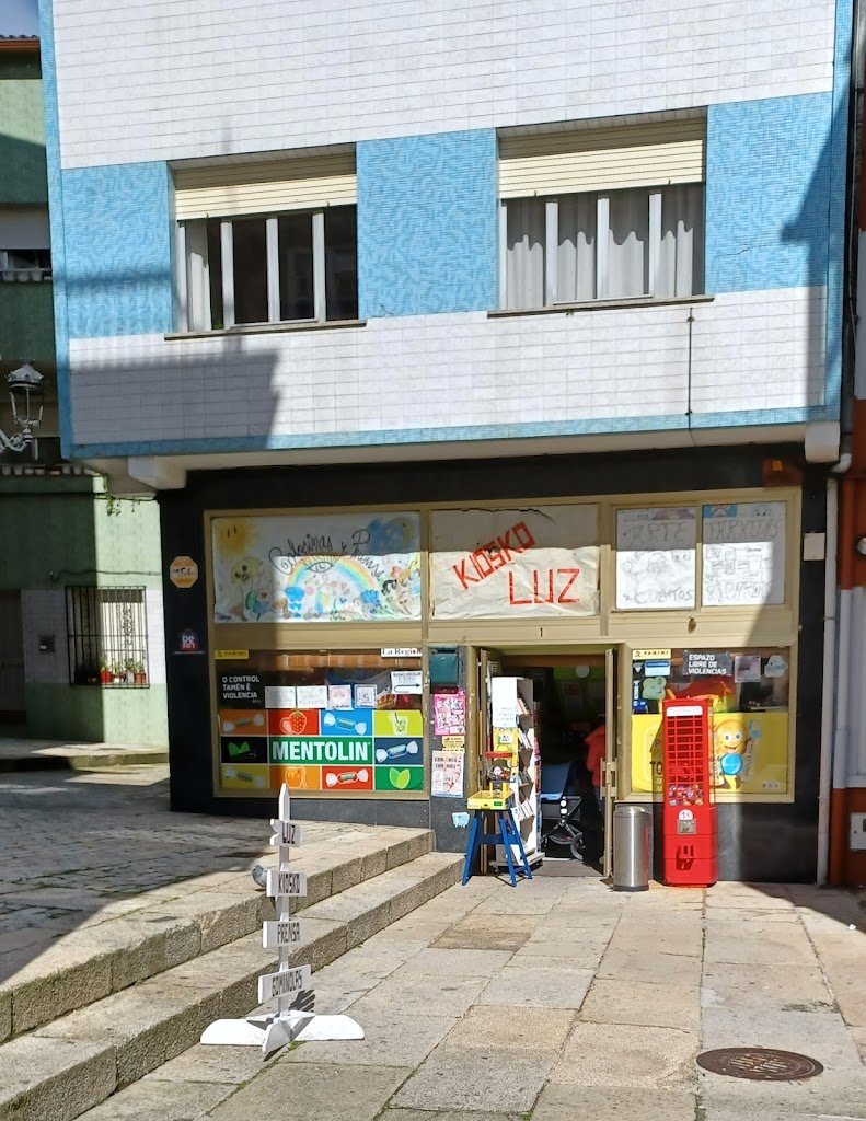 Kiosko Escolar Luz