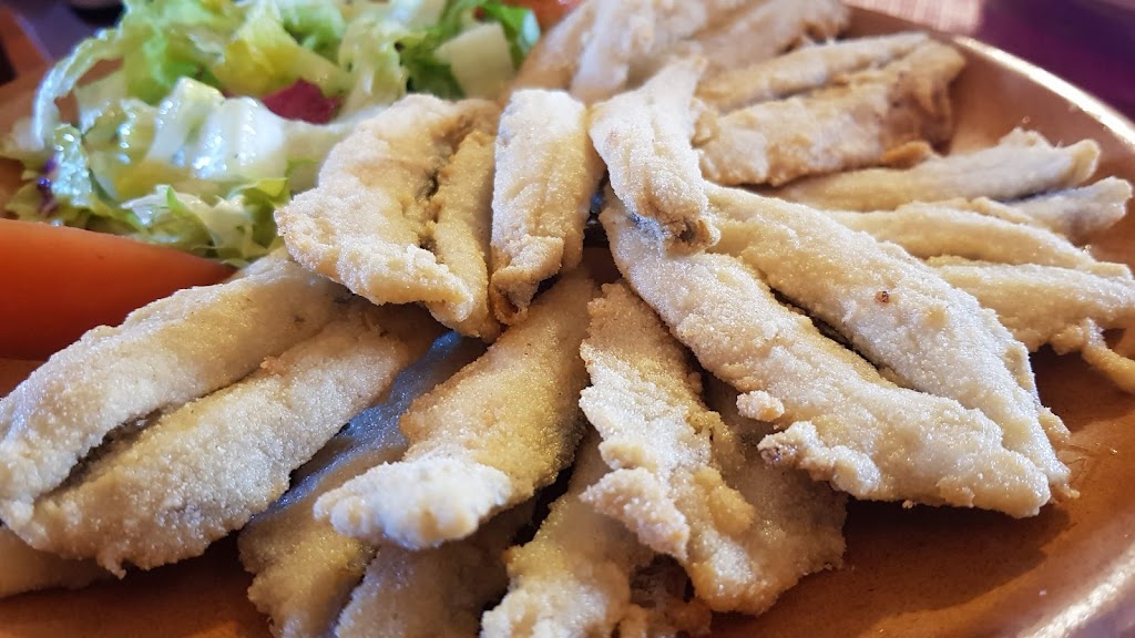La cuadra bar restaurante — Comida y bebida