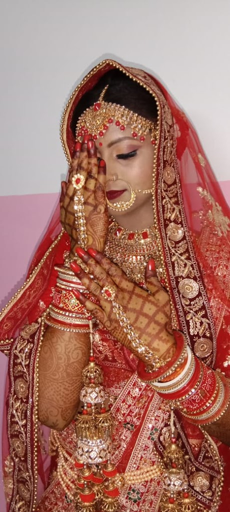 Belly Beauty Parlour