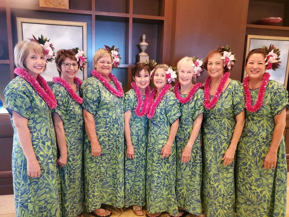  Hālau Hula Pono
