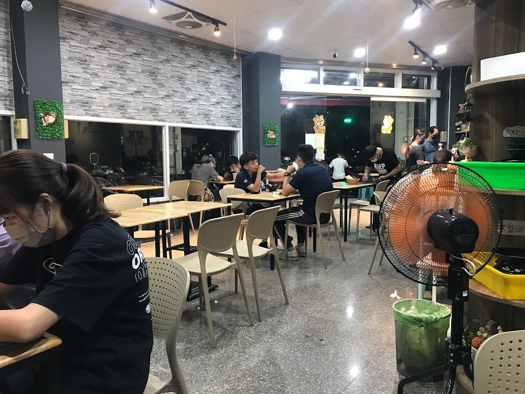 夜梟（楠梓店） 的照片