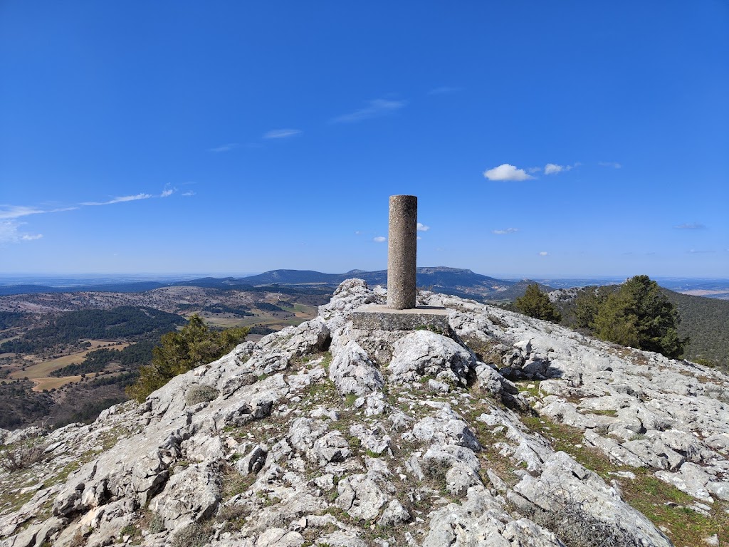 Pena del Aguila (1.378 m.s.n.m.)