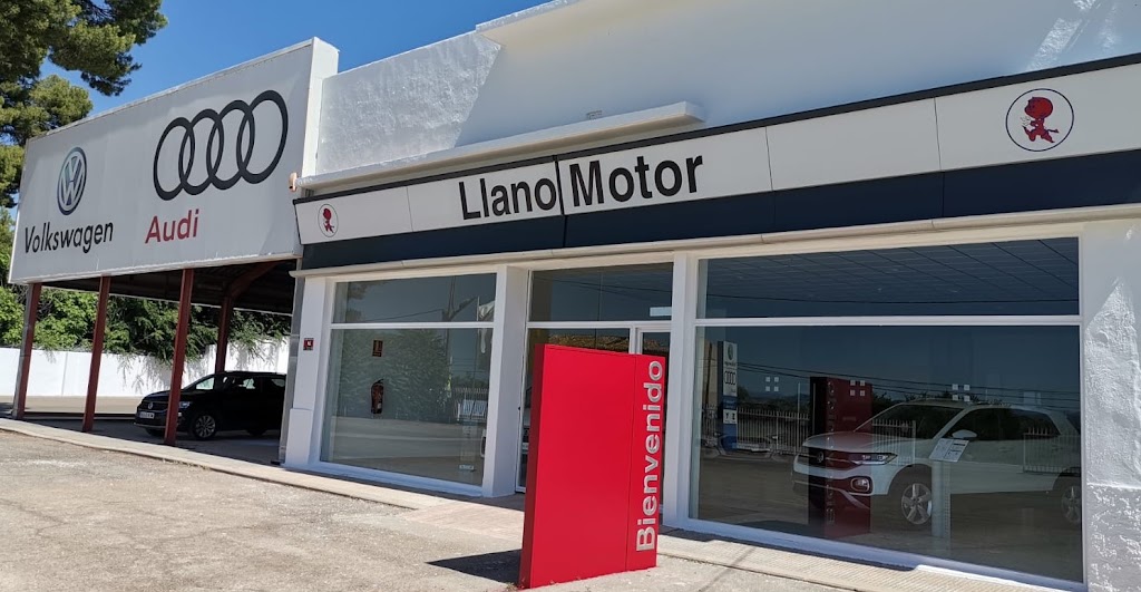 Llano Motor — Exterior