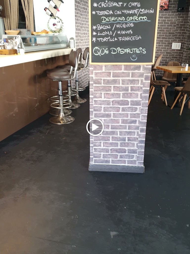 BAR LA PLAZA ANDREEA — Videos
