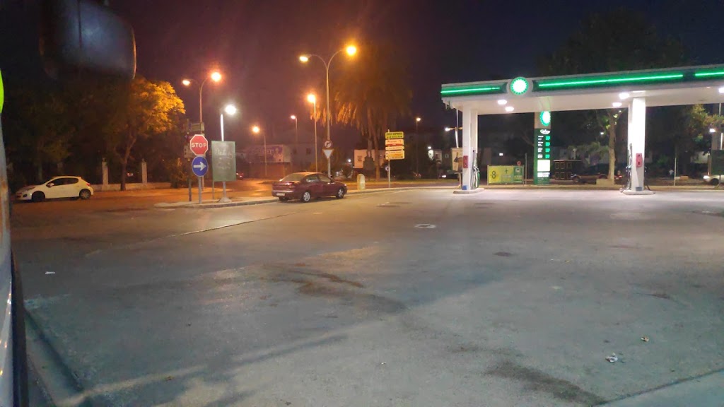 bp SANLUCAR BONANZA: Estacion de servicio — Estacion de servicio