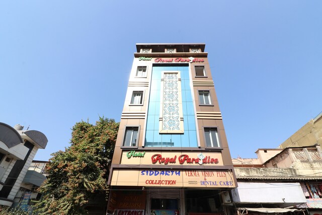 Hotel O Royal Paradise