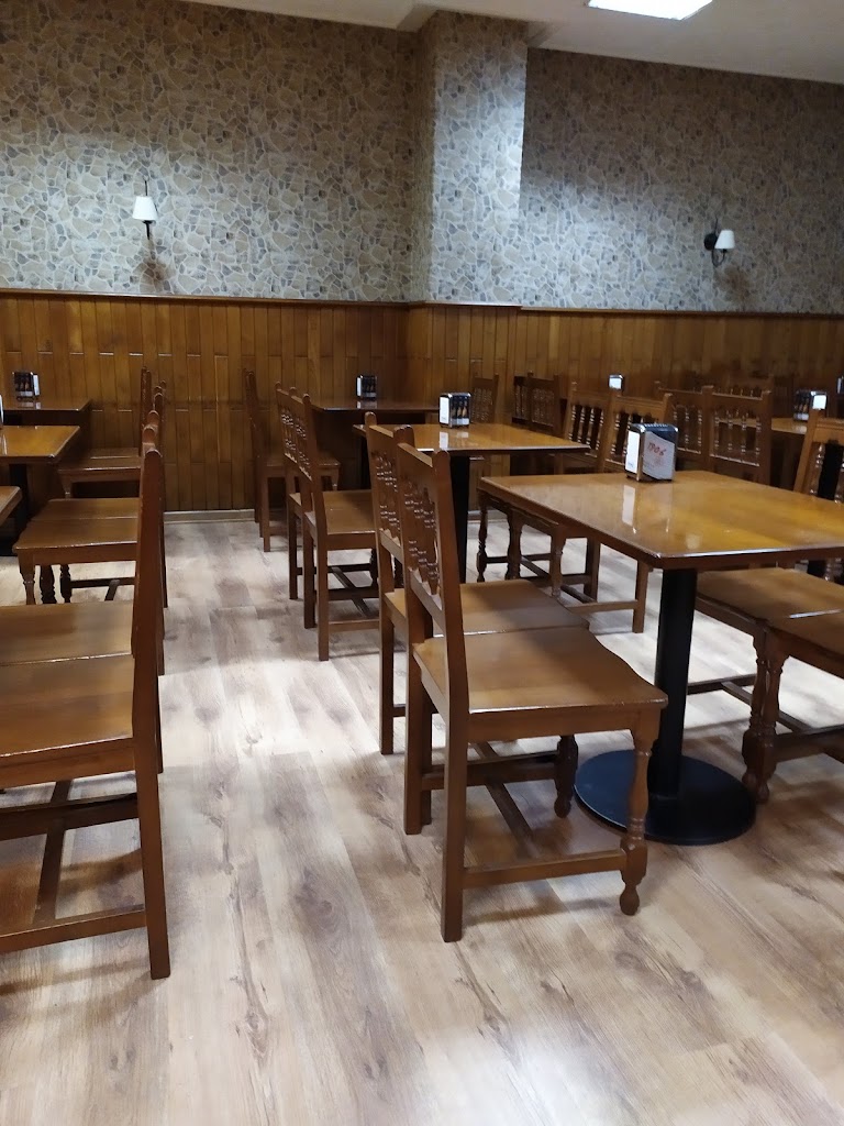 Cafe bar 25 — Ambiente