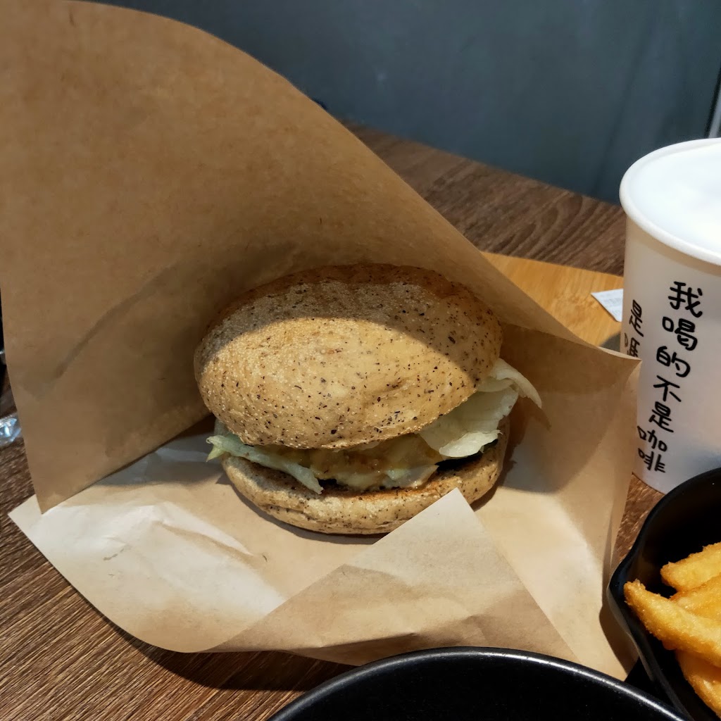 First Date • 初早點 的照片