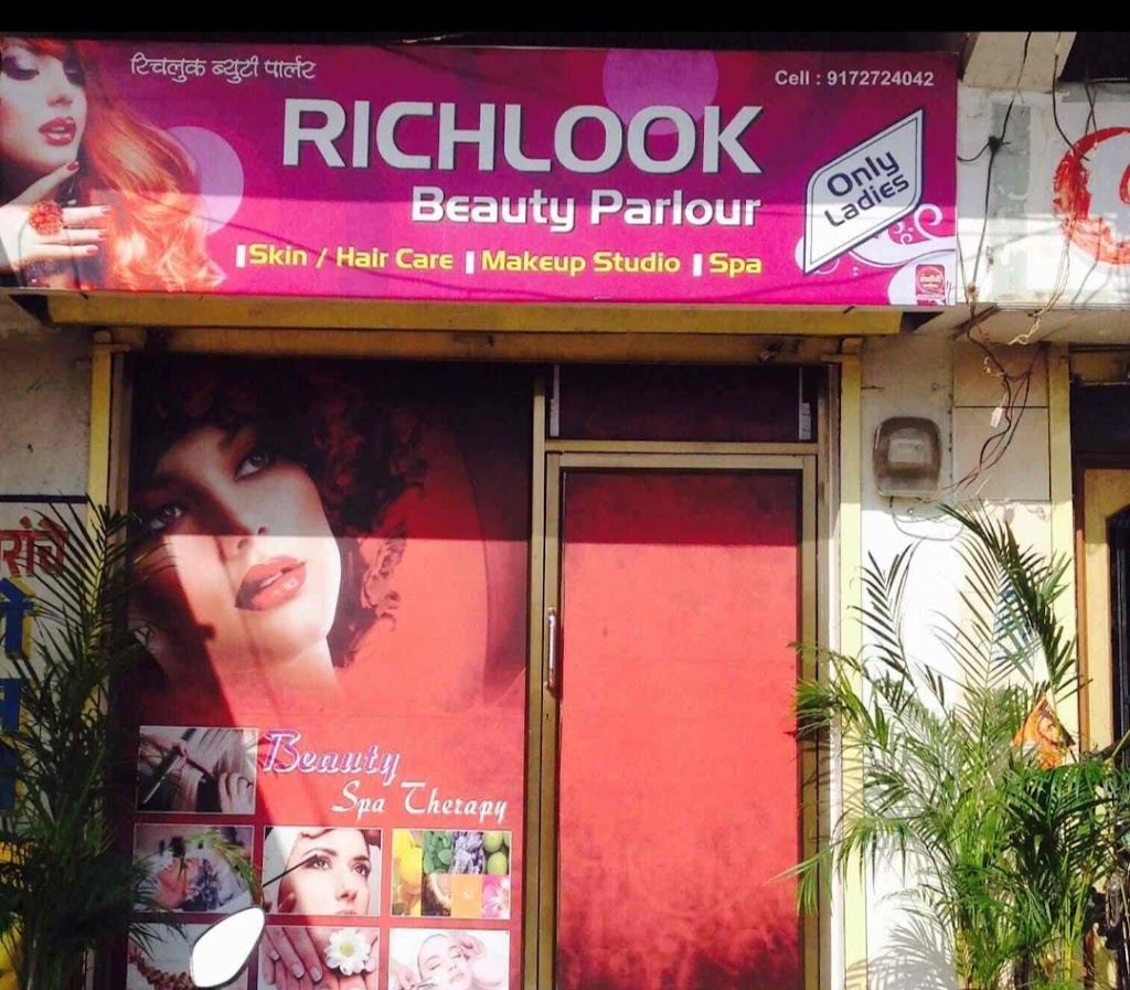 Rich Look Beuty Parlour