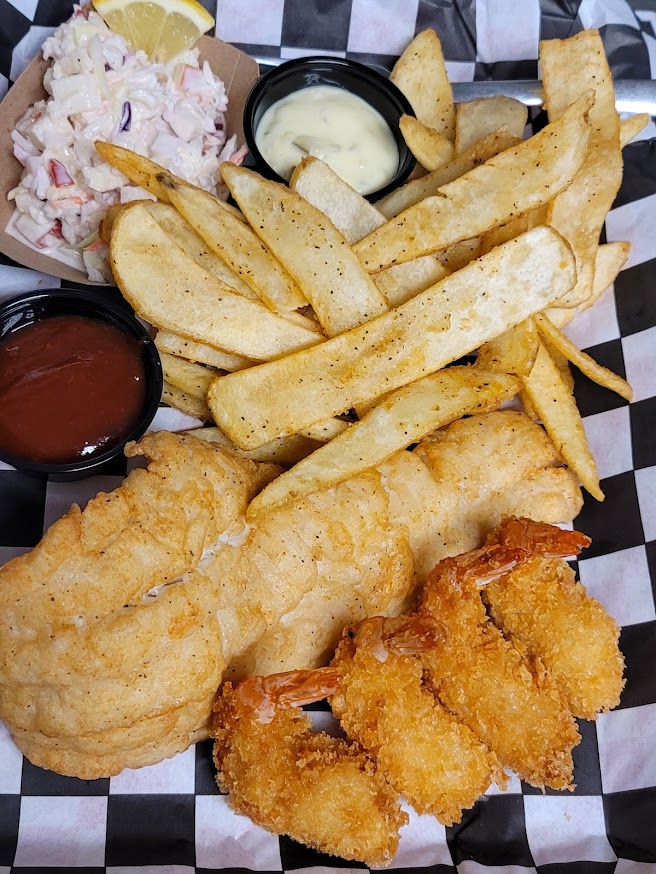  Pine Pointe Resort & Campground