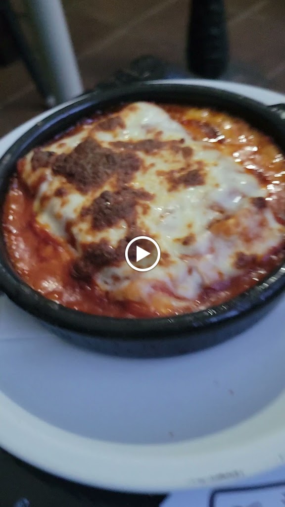 Restaurante Pizzeria Don Carlo — Videos