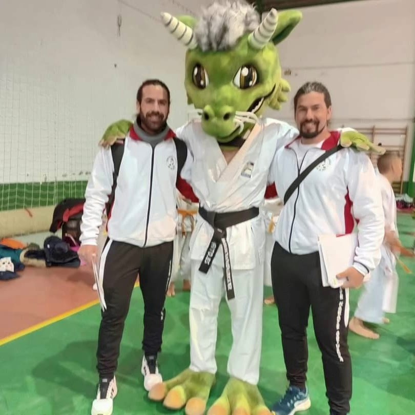 CLUB KARATE ORIHUELA — Del propietario