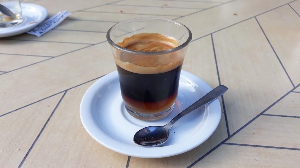 Cafeteria Canto — Comida y bebida