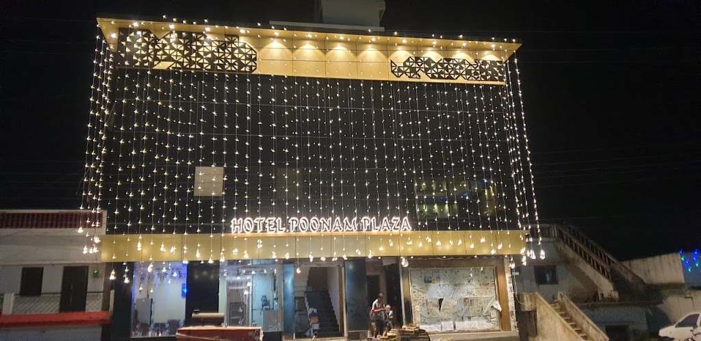 Hotel Poonam Plaza
