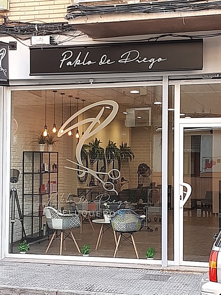 Pablo de Diego peluqueros — Exterior