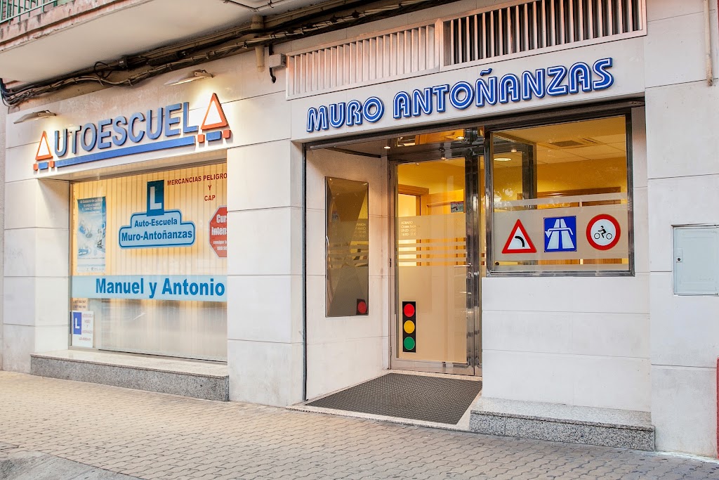 Auto Escuela Muro Antonanzas - Centro de Recuperacion de Puntos — Del propietario