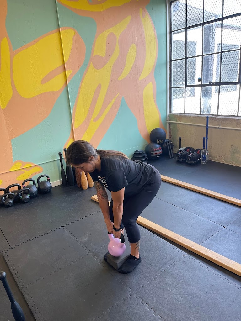  Anthroproach Functional Strength & Mobility