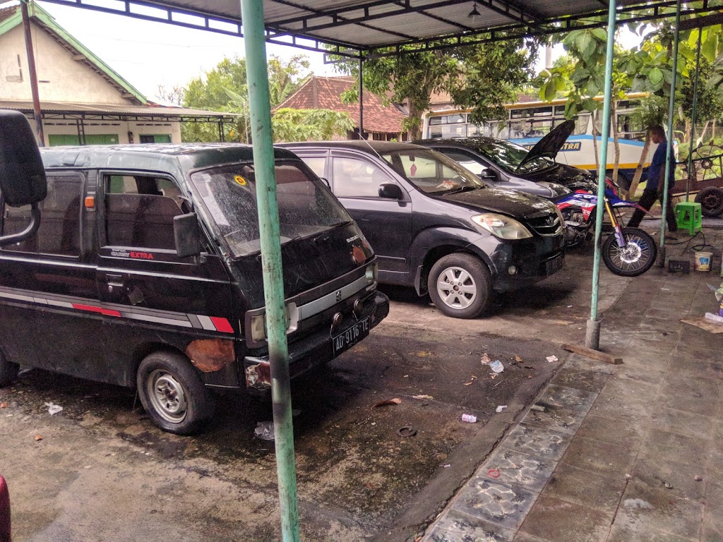 Bengkel Mobil BERKAH
