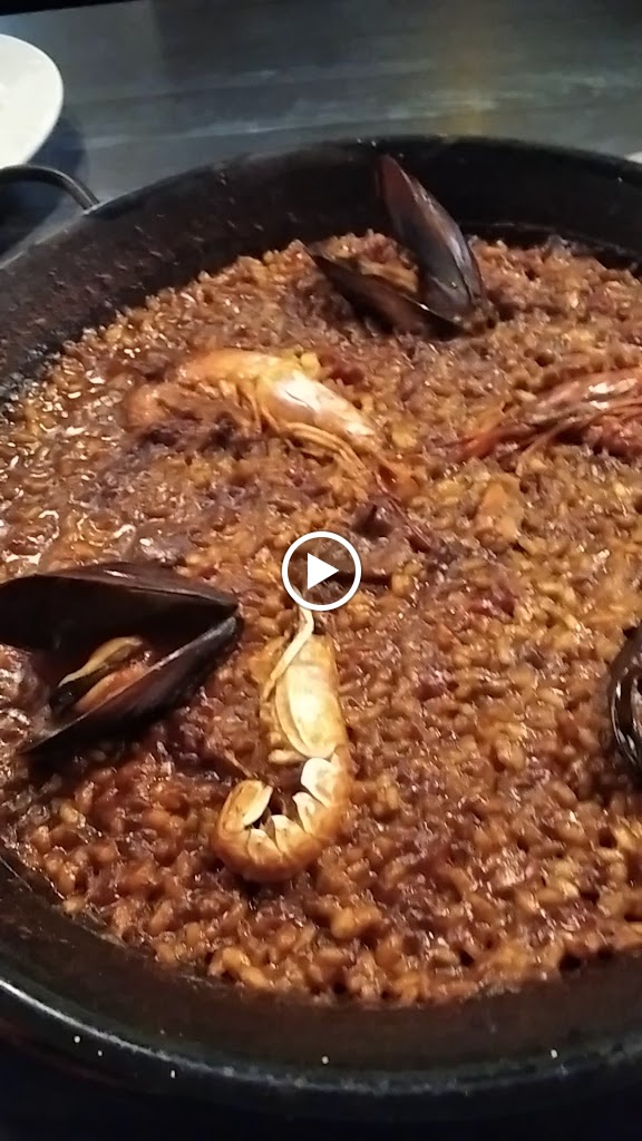 Restaurant Les Arcades — Videos