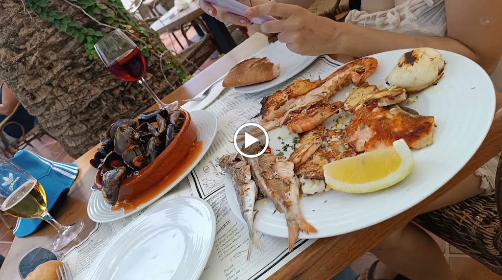 Restaurante Benitez — Videos