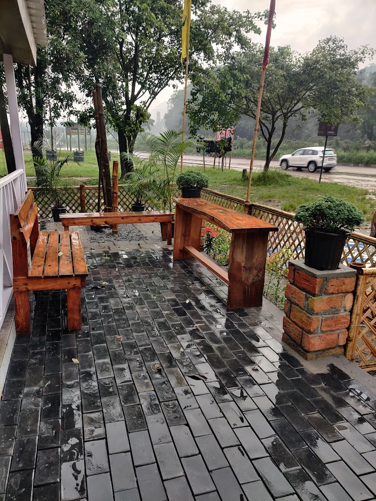 Hurum The Rustic Cafe