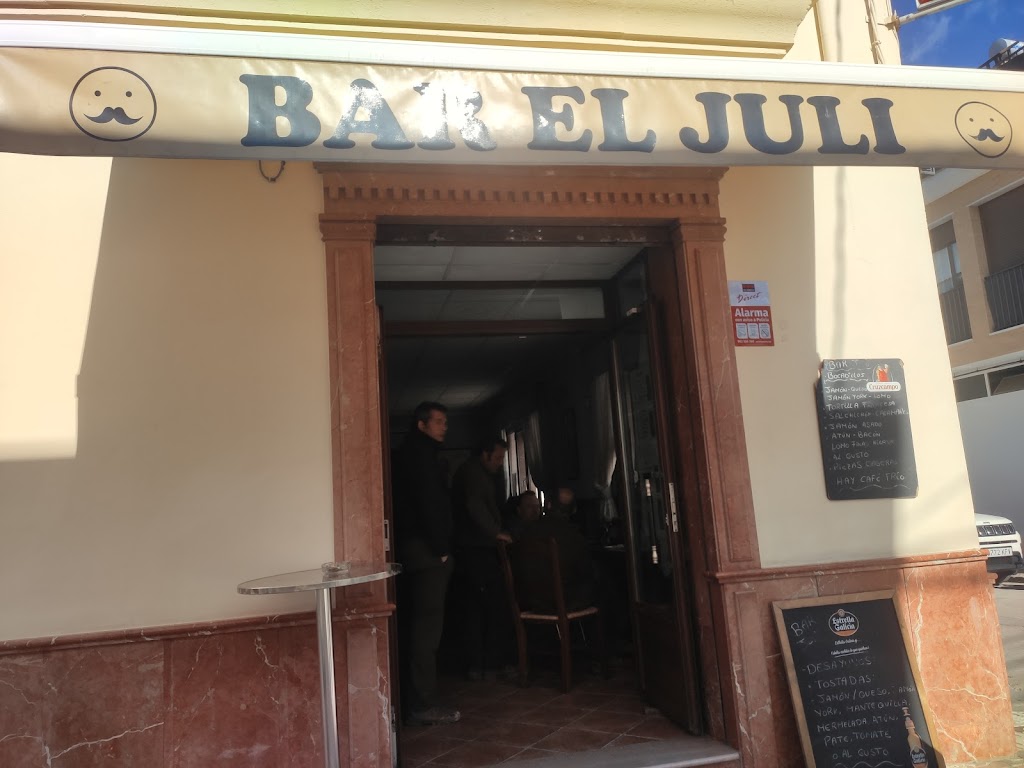 Bar juli Priego
