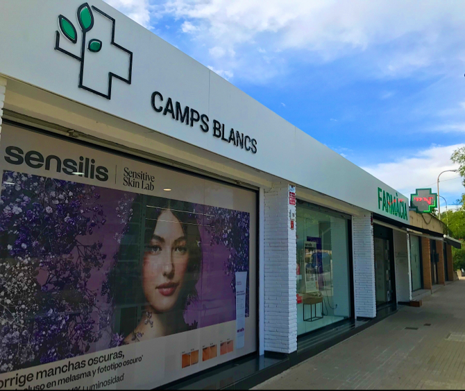 Farmacia Camps Blancs