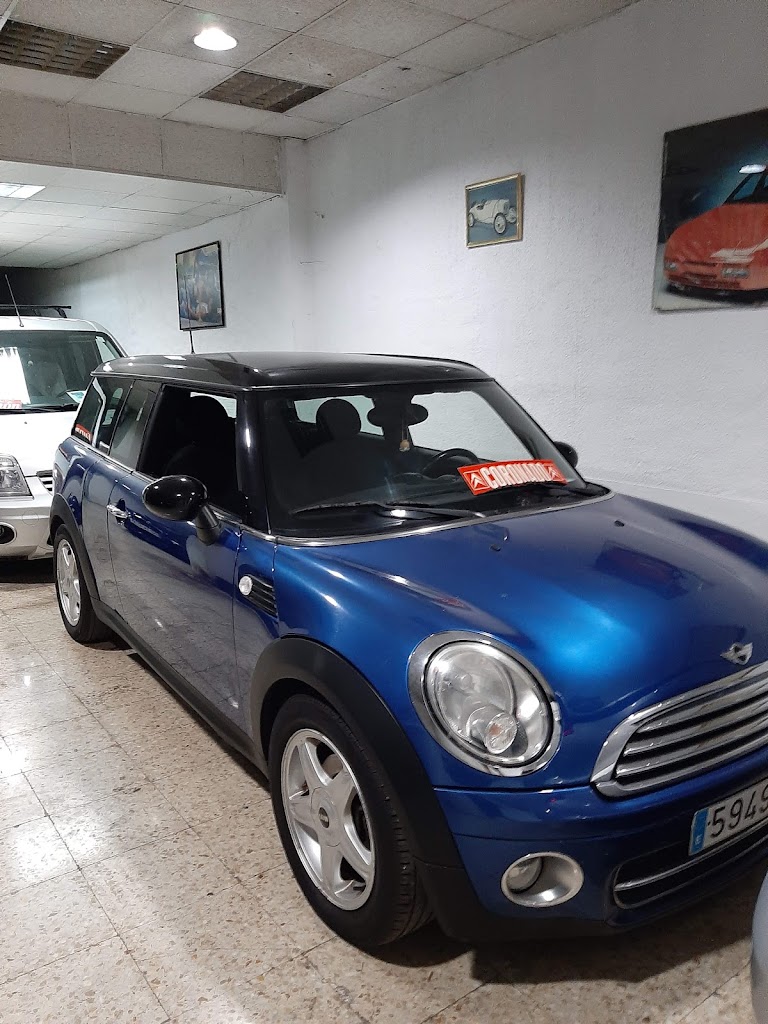 Automoviles coronado — Concesionario de automoviles