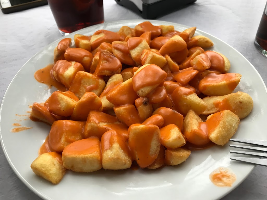 Bar El Pelotazo — Comida y bebida