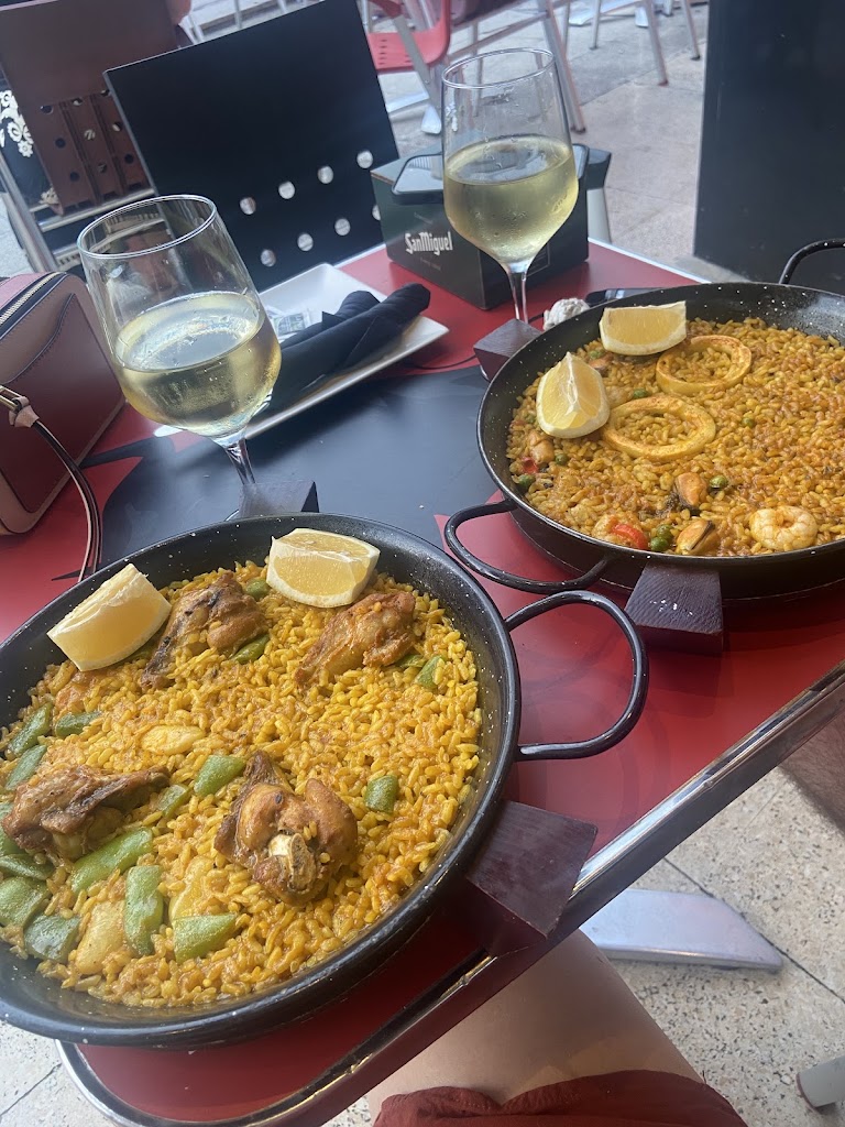 Bar El Toro — Paella