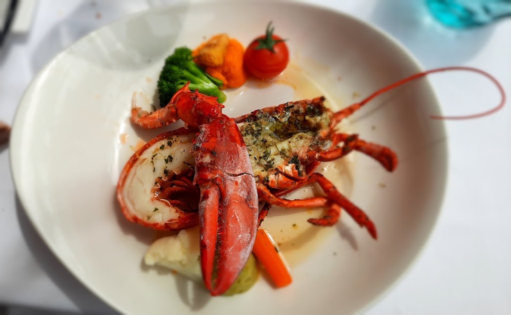 Restaurante Sunset Beach — Comida y bebida