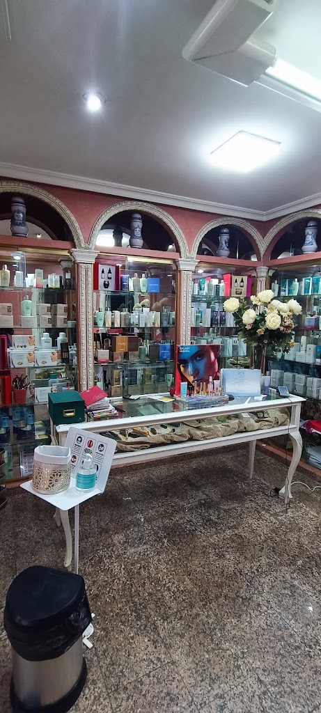 Salon de belleza Petri Caballero