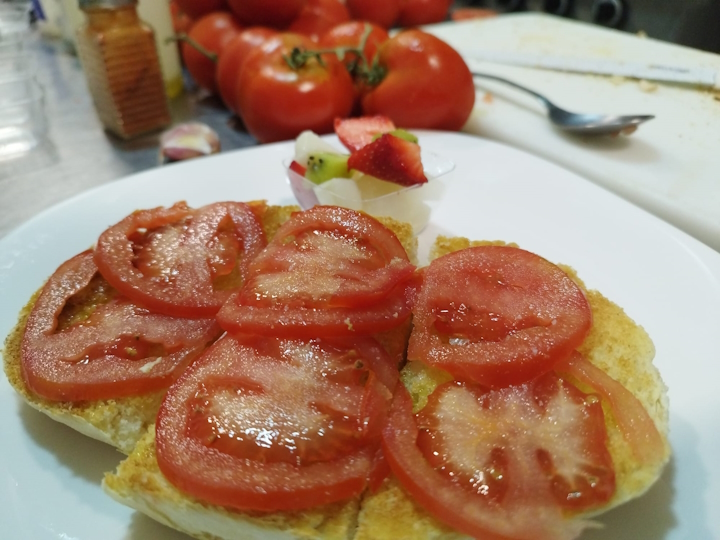 El Rincon de Martin — Comida y bebida