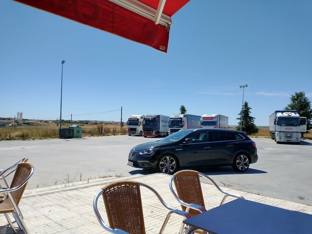 AREA DE SERVICIO TORO