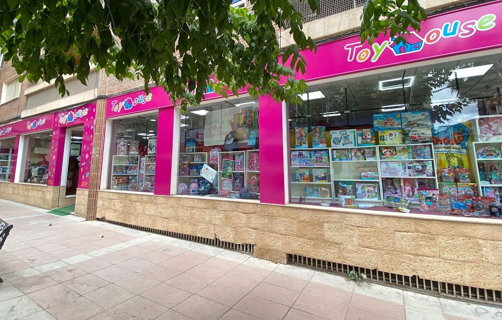 Foto 2 de Toy House