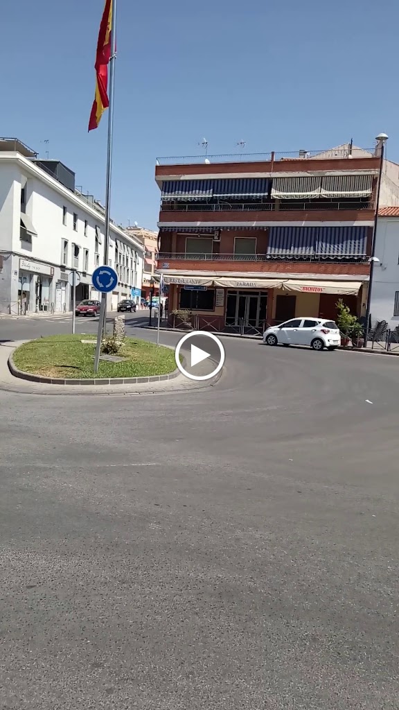 Restaurante Parada Bichitos — Videos